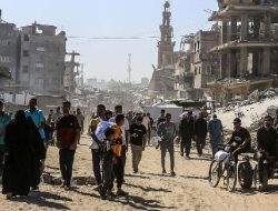 Warga Gaza Temukan Pil Narkoba dalam Kantong Tepung Bantuan dari AS-Israel