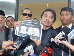 Roy Suryo Yakin 99,9% Ijazah Jokowi Palsu, Bawa Bukti ke Bareskrim