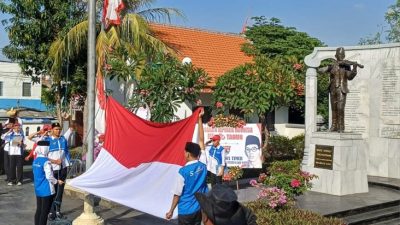 Keluarga Minta Pemerintah Pindahkan TPS di Samping Makam WR Soepratman