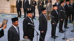 Dilantik Jadi Kepala Karantina, Karding Tegaskan Pengawasan Harus Ketat Tanpa Hambat Ekspor-Impor